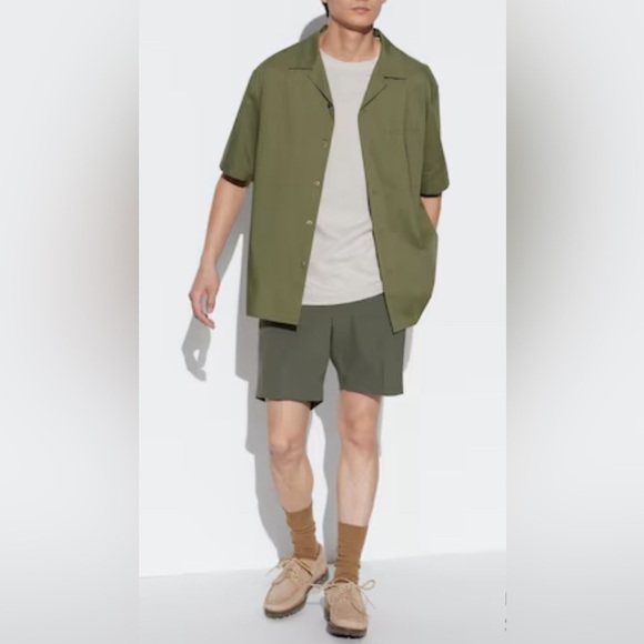 Uniqlo x Theory Men’s Ultra Light Relaxed Shorts Size S - Picture 2 of 10